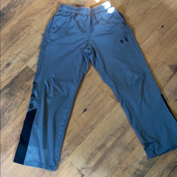 Under Armour Bottoms Youth Medium Under Armour Pants Poshmark
